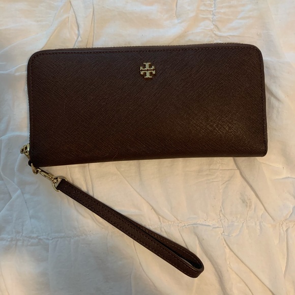 Tory Burch Bags Tory Burch York Zip Passport Continental Wallet